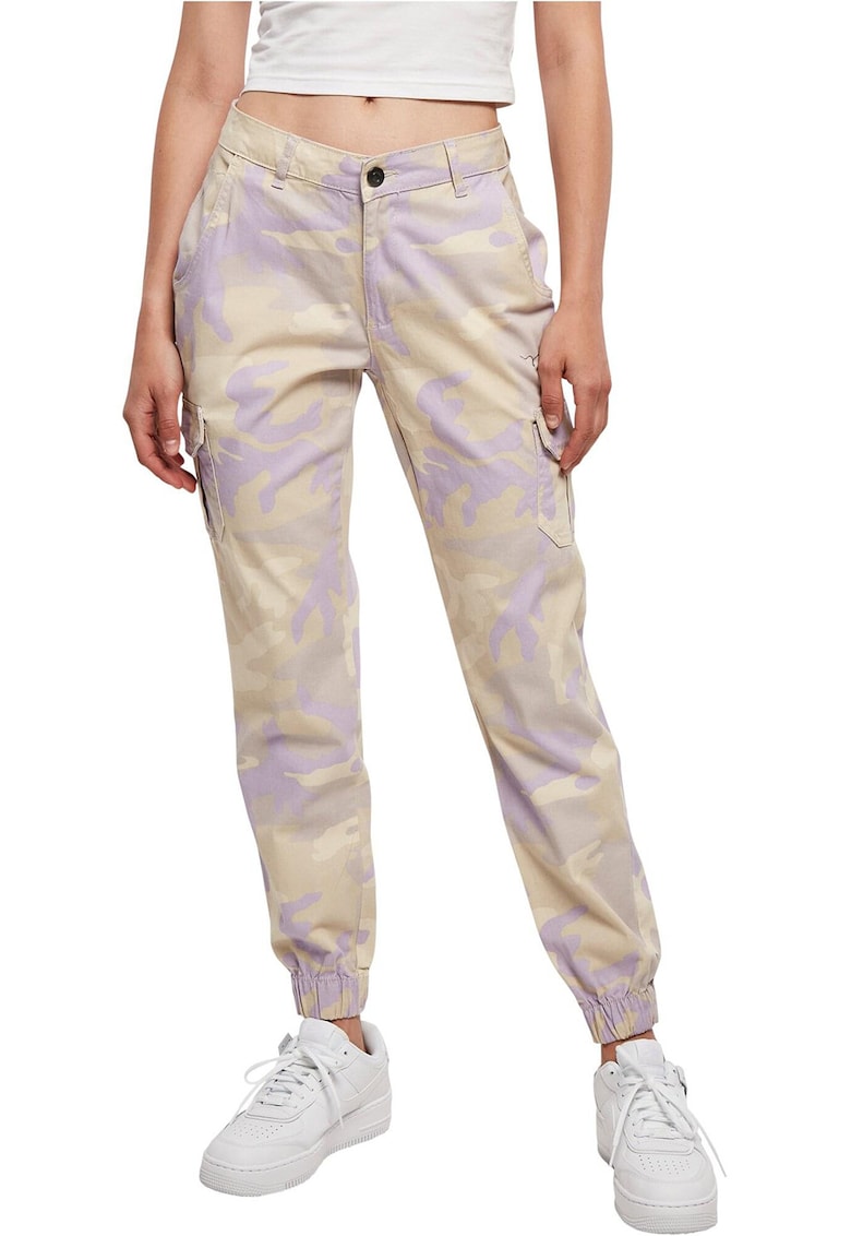 Pantaloni cargo cu imprimeu camuflaj