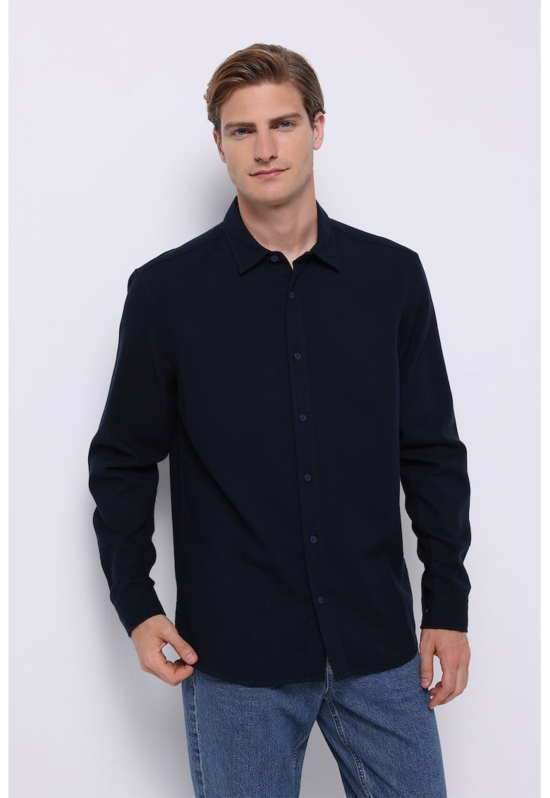 Camasa regular fit cu guler ascutit - Albastru ultramarin