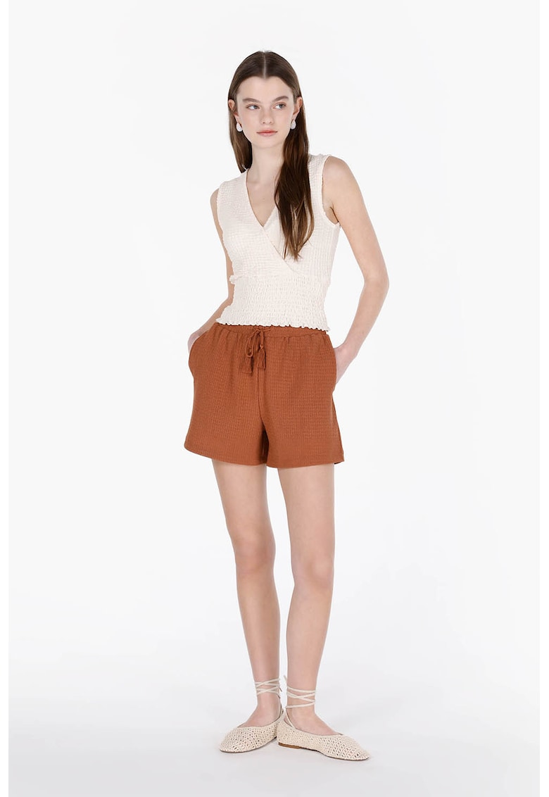 Pantaloni scurti cu snururi - Maro scortisoara