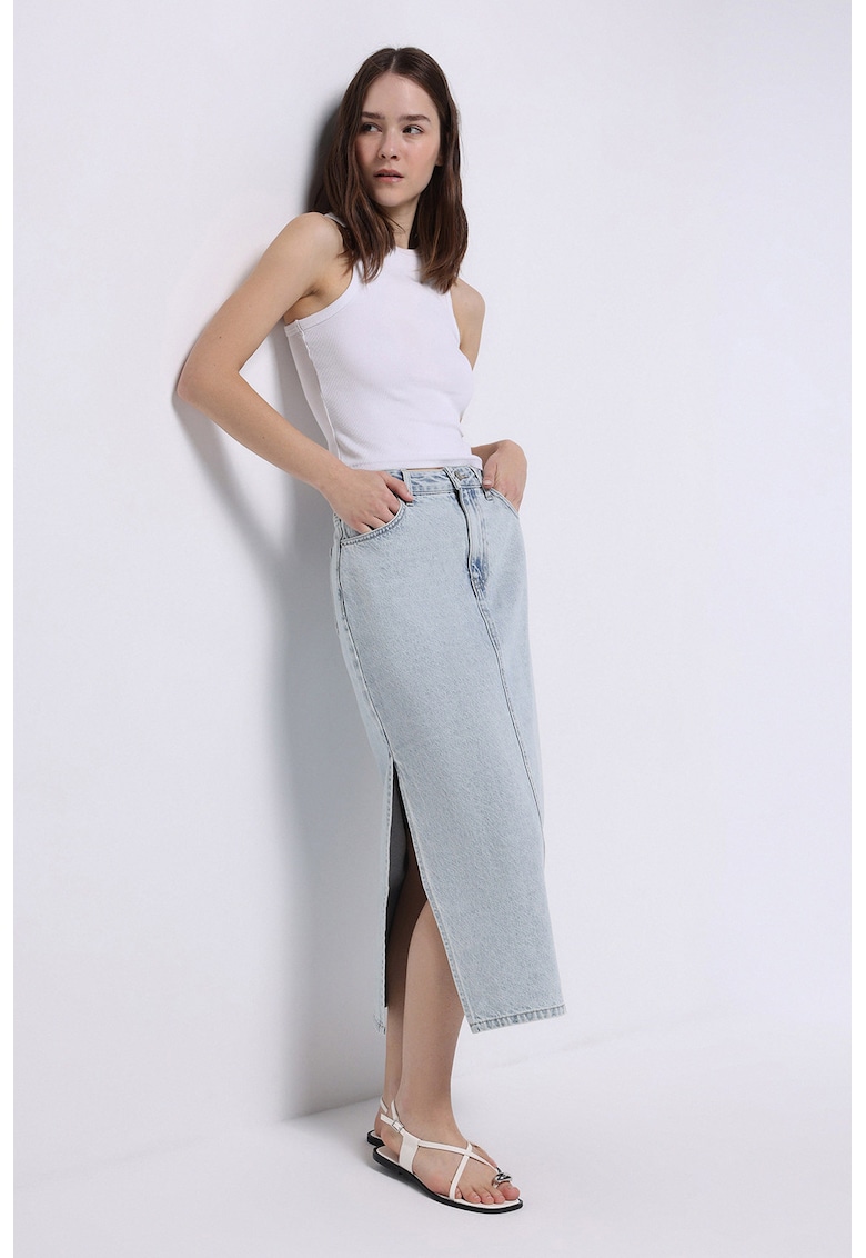 Fusta lunga de denim cu slituri laterale