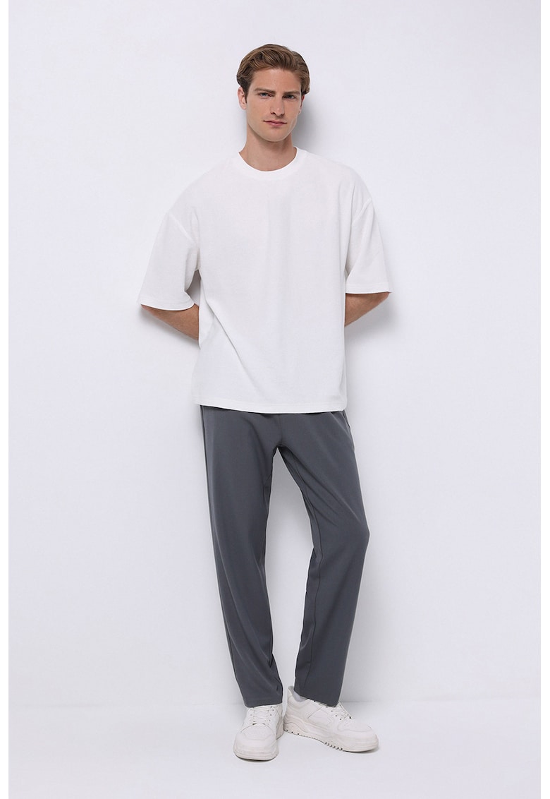 Pantaloni jogger cu snur in talie