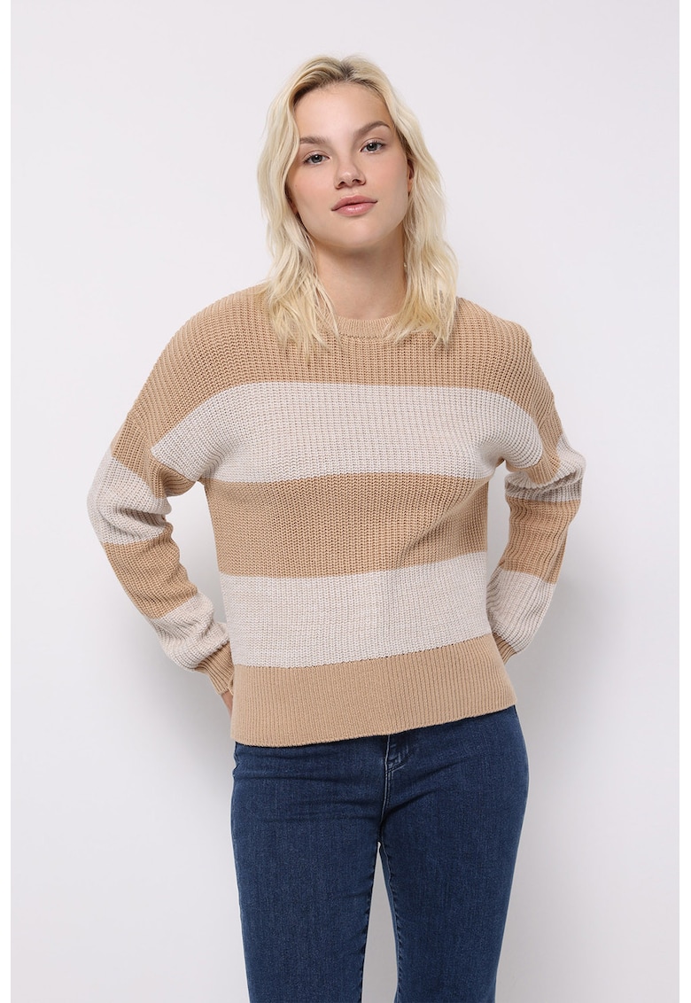 Pulover cu maneci cazute