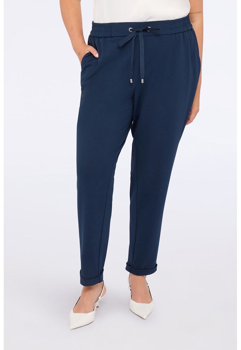 Pantaloni conici cu talie elastica