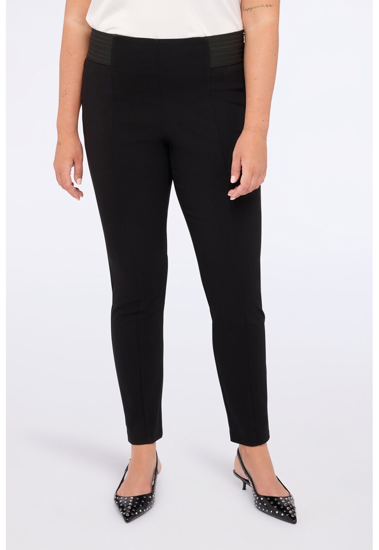 Pantaloni cu talie elastica