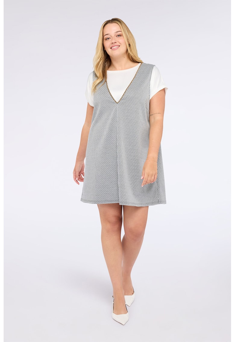 Rochie mini cu model si decolteu in V