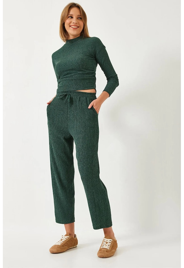 Set doua piese -  pulover cu guler inalt - pantaloni elastici - verde - poliester-elastan