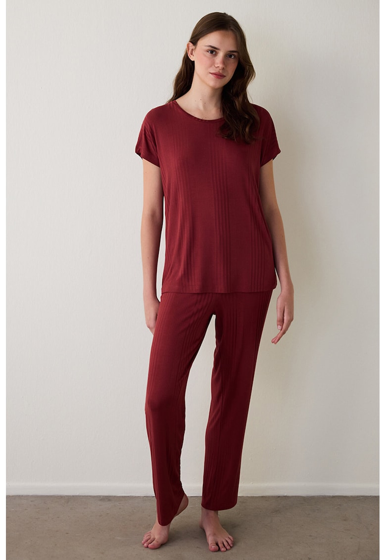 Pijama lejera cu decolteu rotund