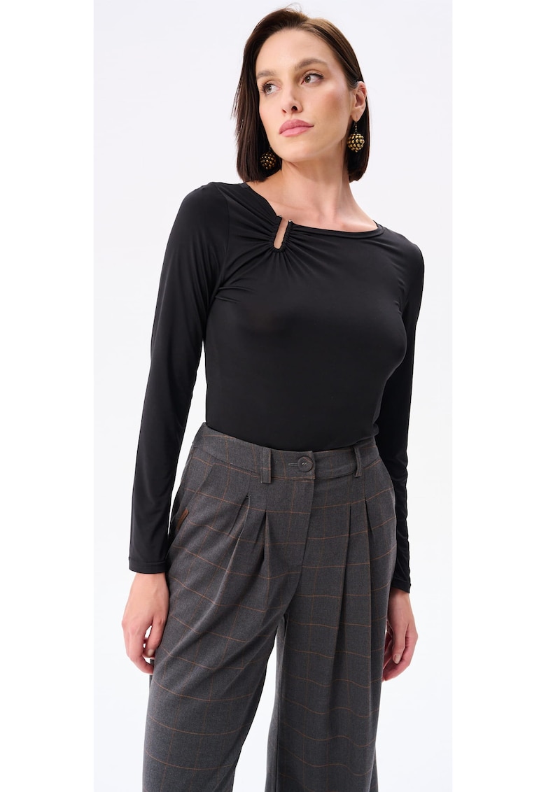 Bluza cu decolteu asimetric Passi