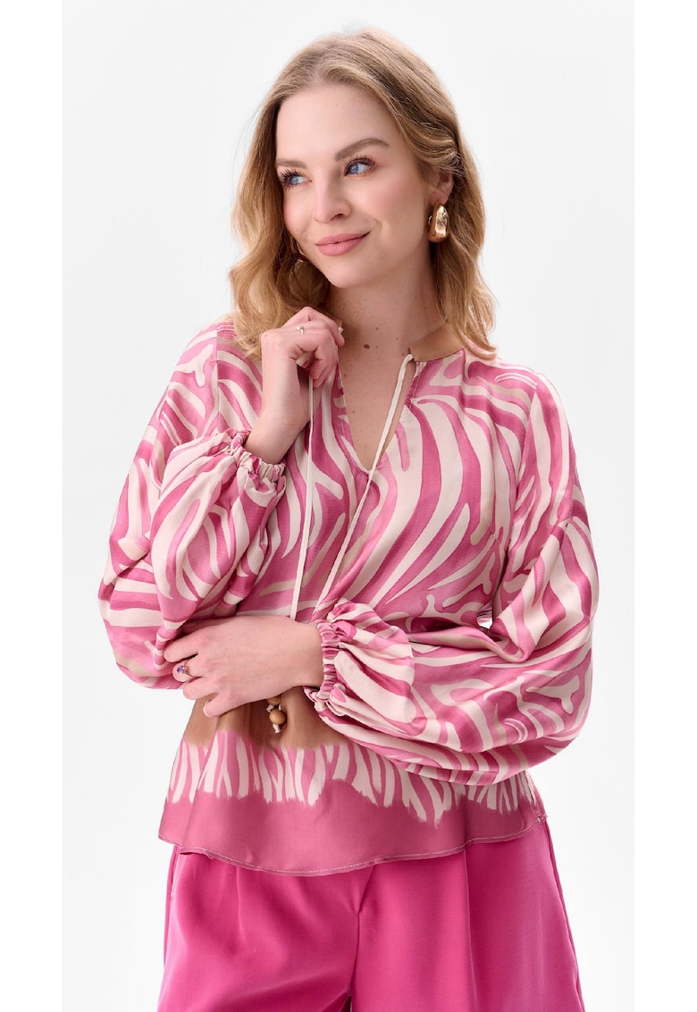 Bluza lejera cu decolteu in V si snur pentru ajustare