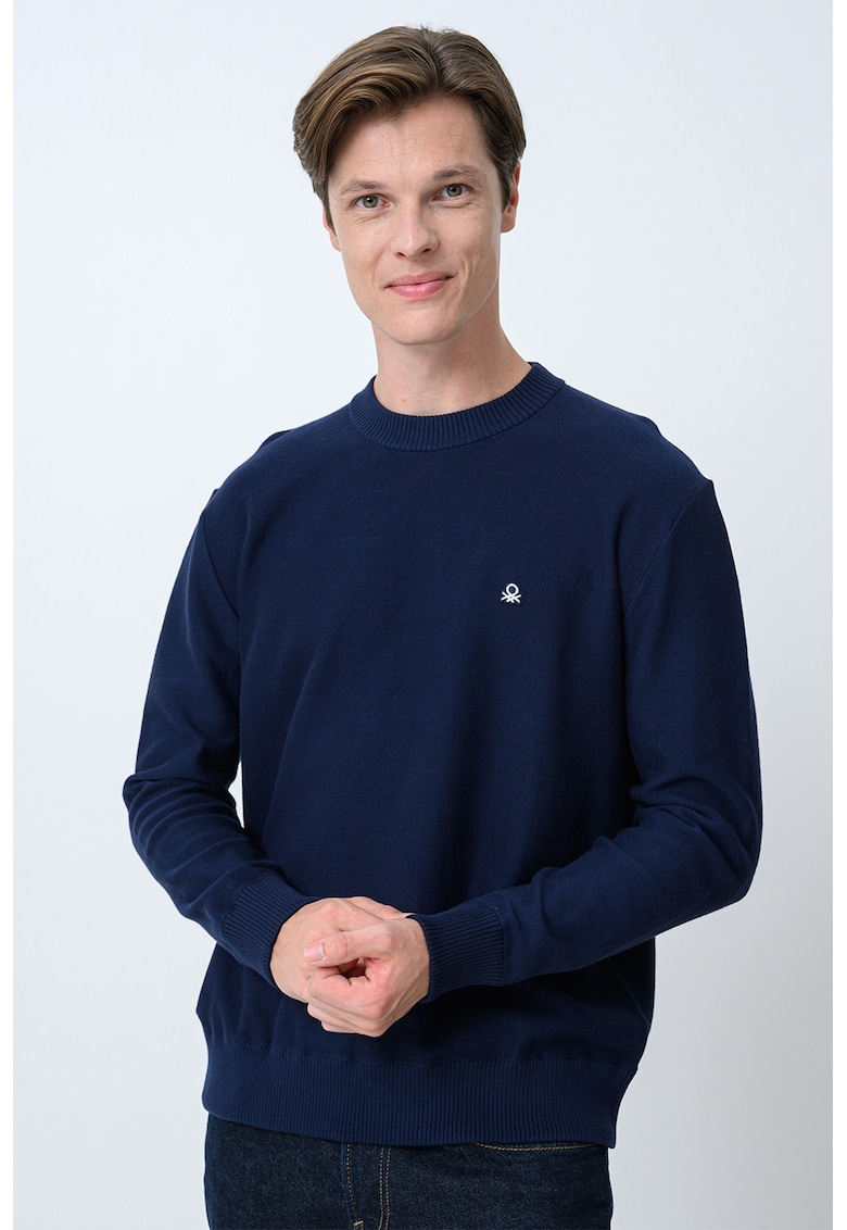 Pulover lejer din amestec de bumbac cu terminatii striate