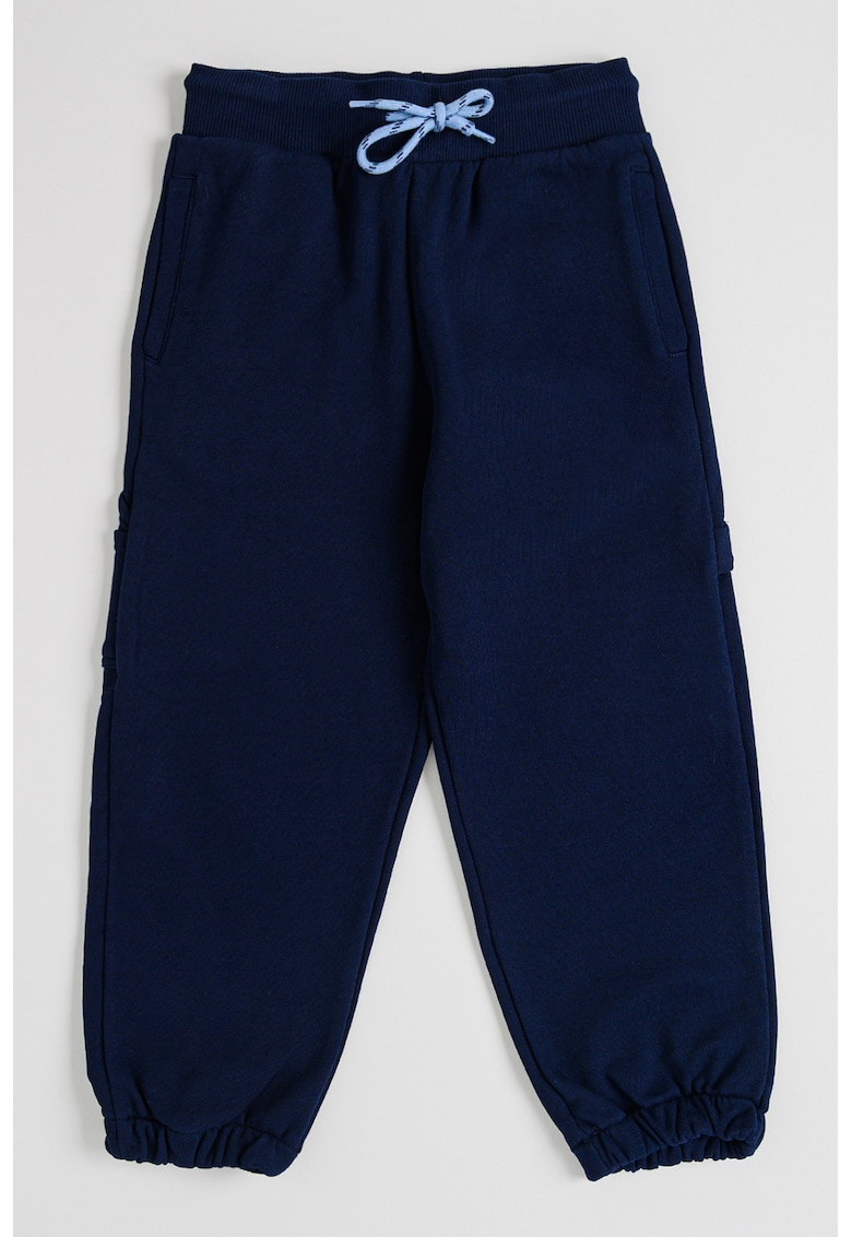 Pantaloni de trening cu snur de ajustare si buzunare multiple