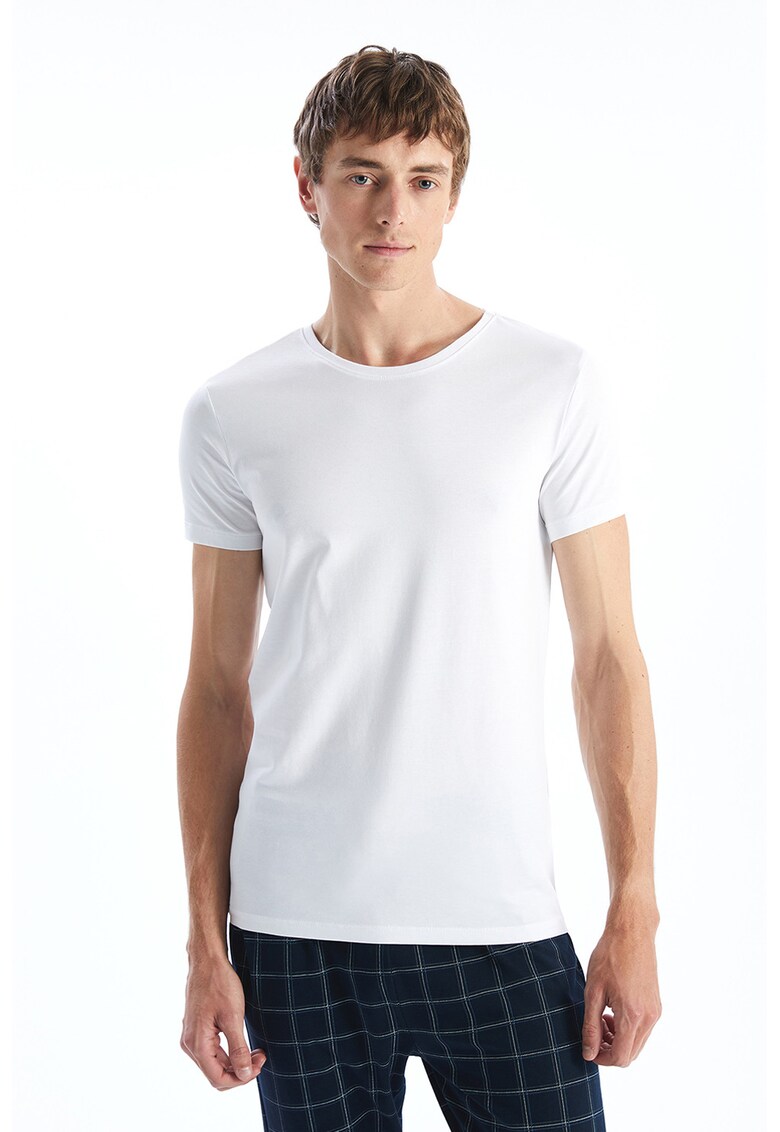 Tricou slim fit cu model uni - Alb