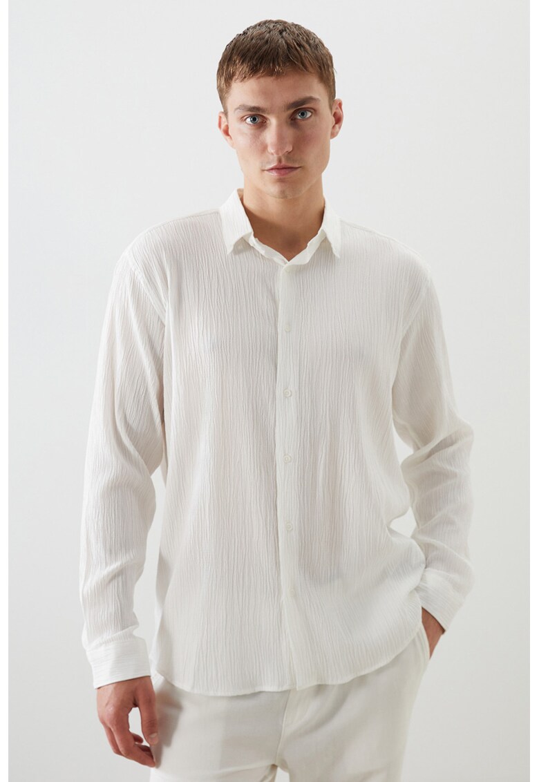 Camasa texturata cu guler clasic - Alb fildes