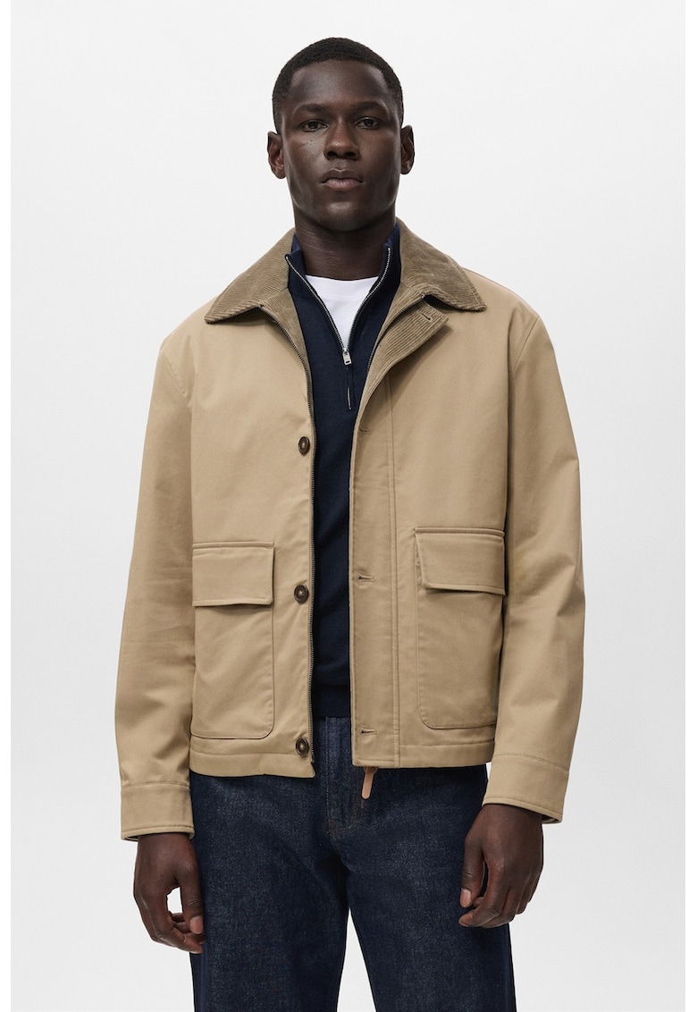 Jacheta din amestec de in cu finisaj rezistent la apa si guler ascutit