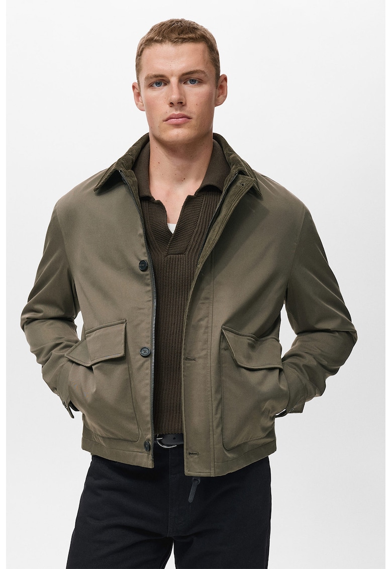 Jacheta din amestec de in cu finisaj rezistent la apa si guler ascutit