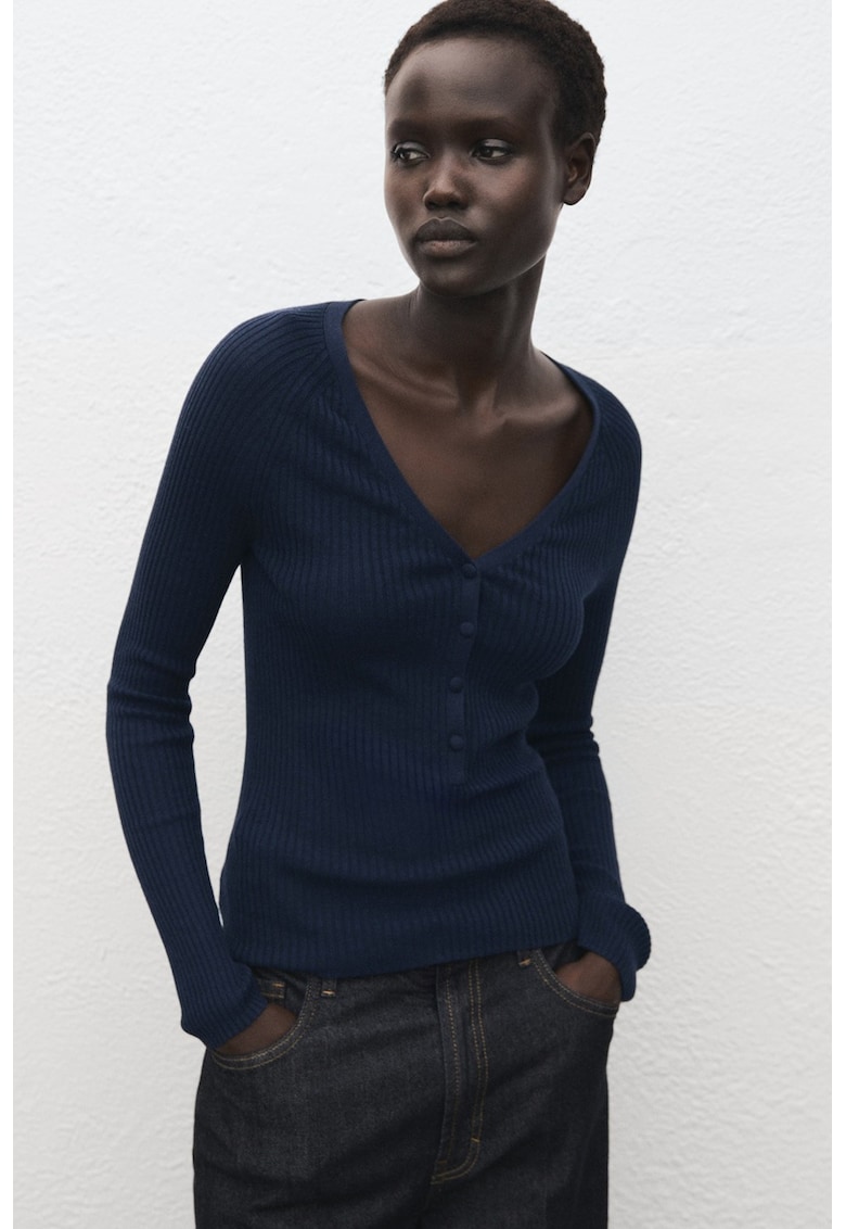 Pulover striat cu decolteu henley