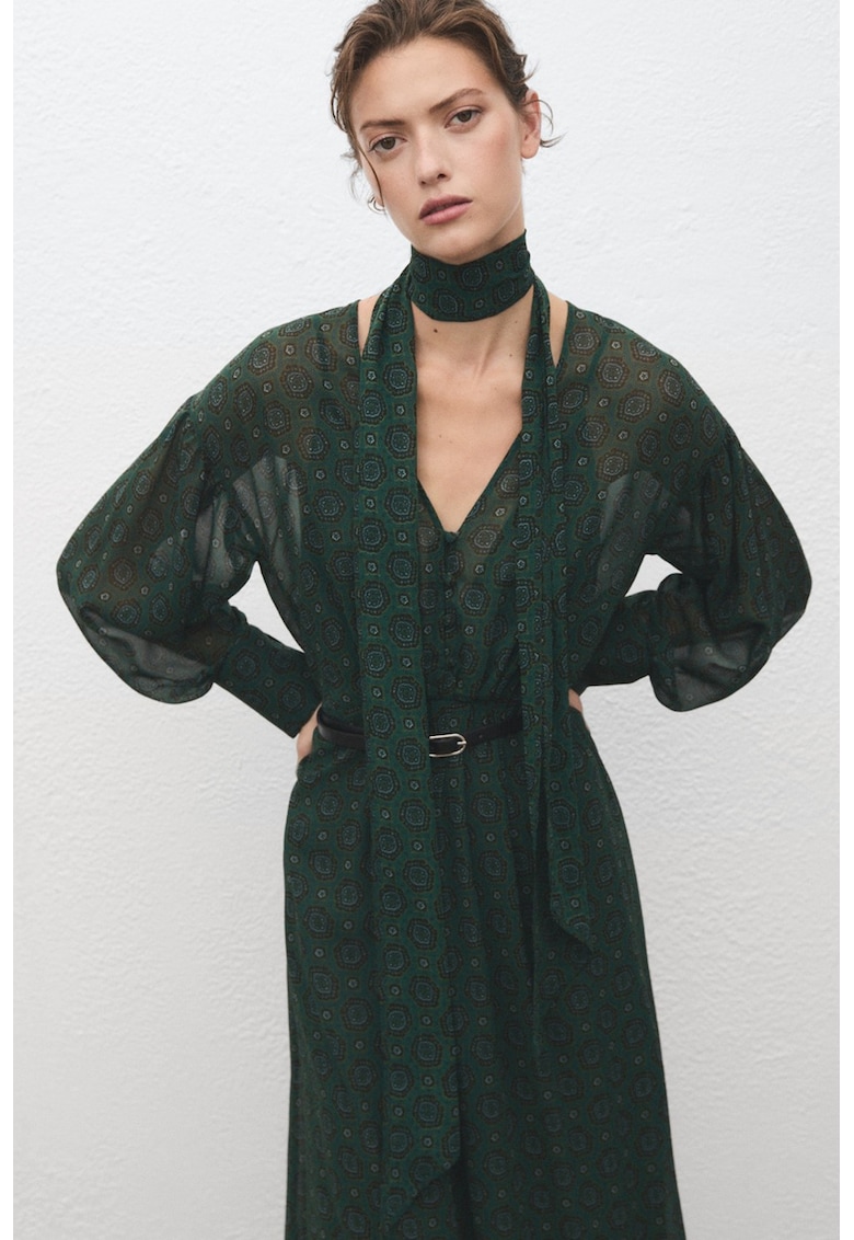 Rochie cu decolteu in V si curea in talie