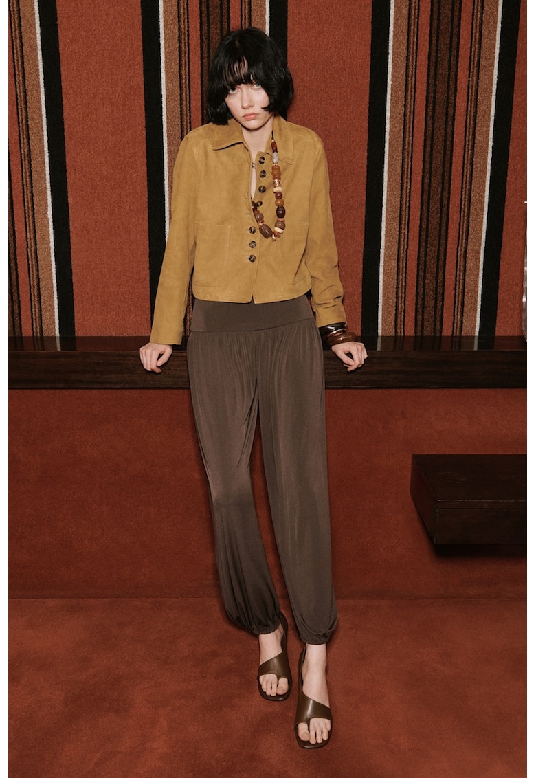 Jacheta din piele cu buzunare