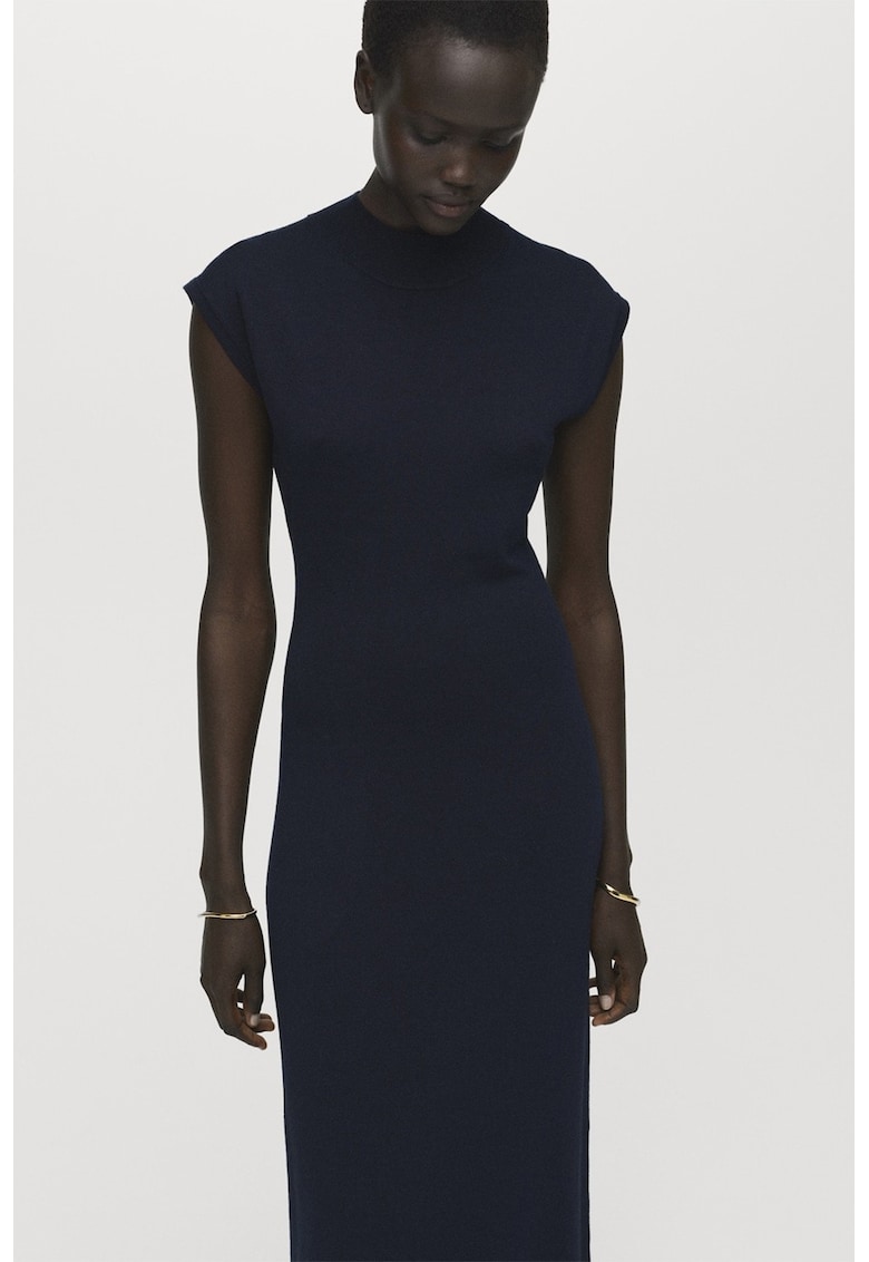 Rochie tricotata fin cu croiala in A