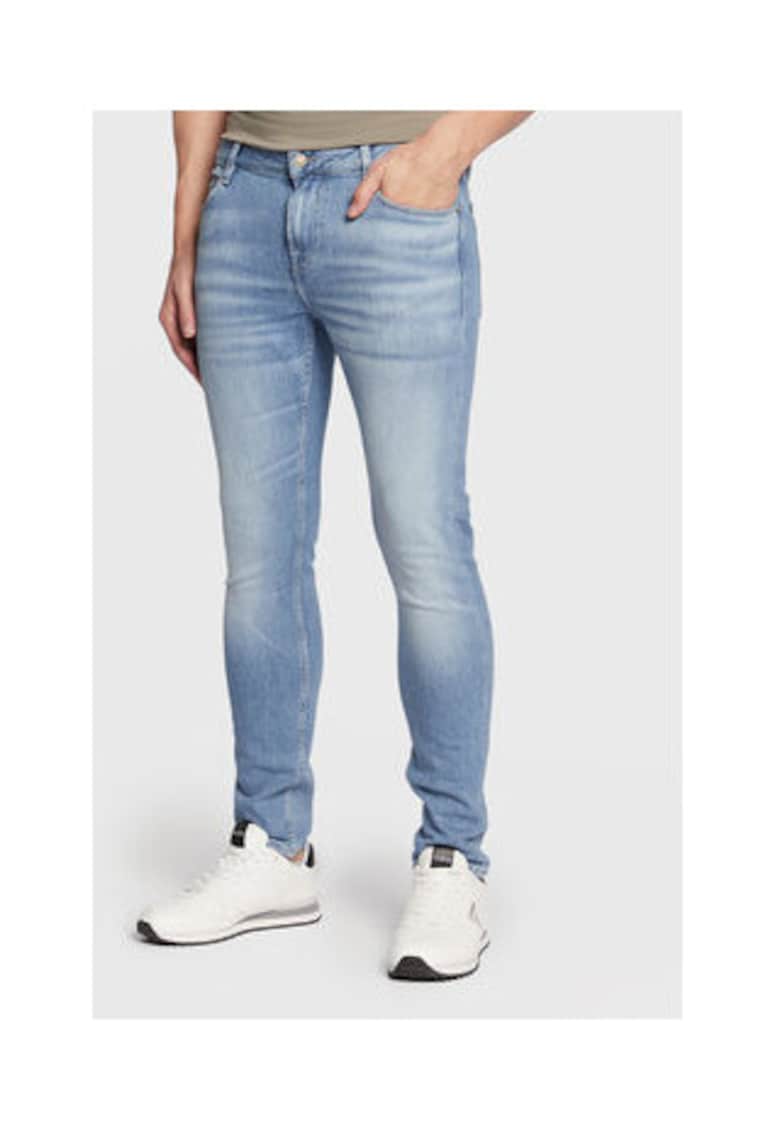 Blugi cu 5 buzunare si talie medie