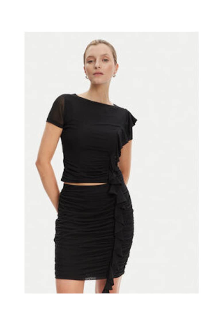 Bluza cu maneca scurta si detaliu cu volane