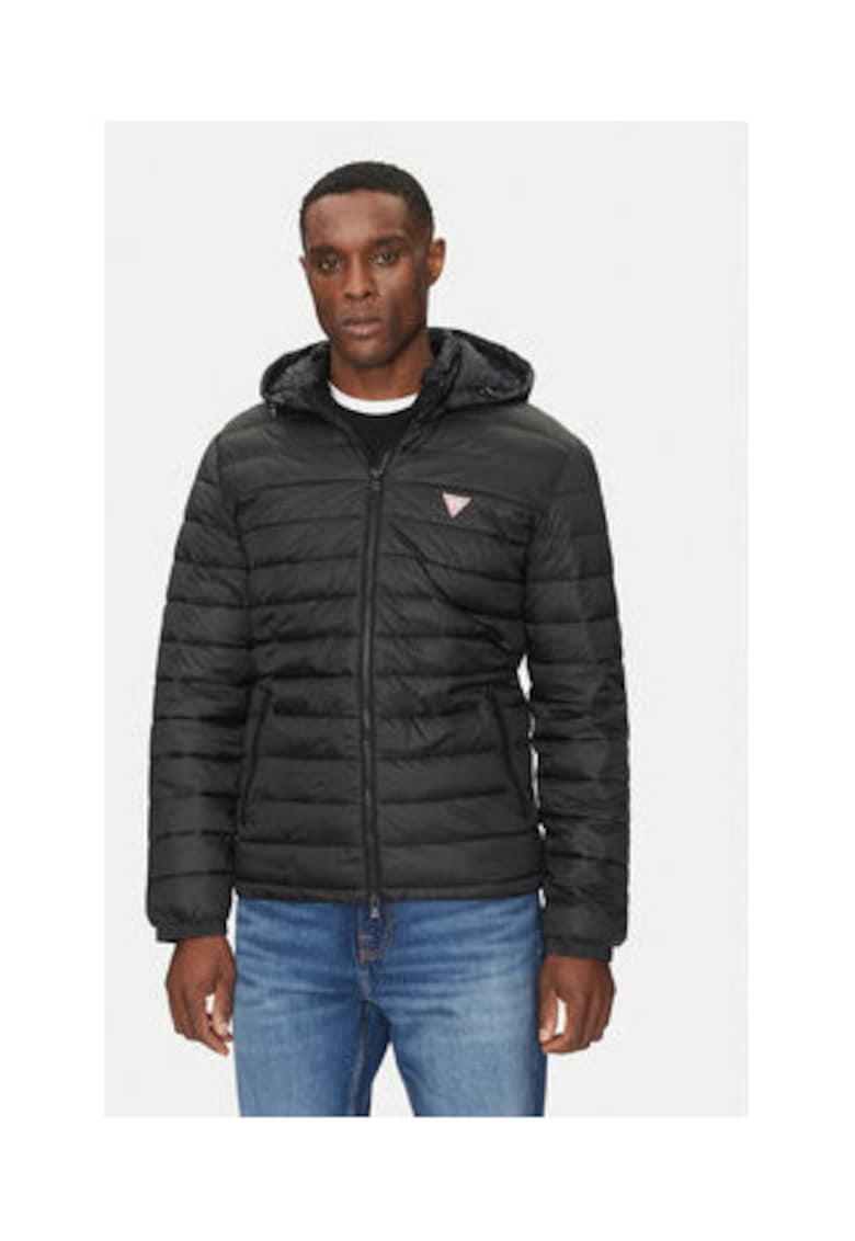 Geaca matlasata cu fermoar