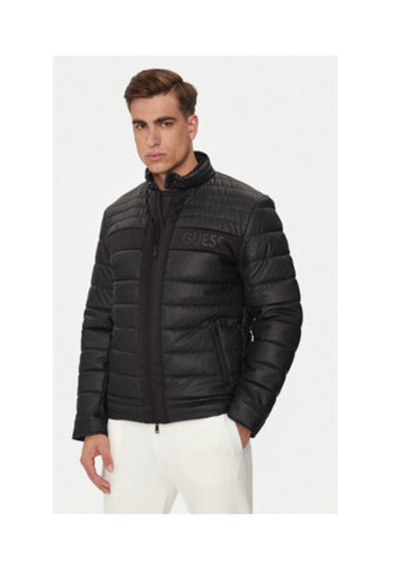 Jacheta matlasata din imitatie de piele