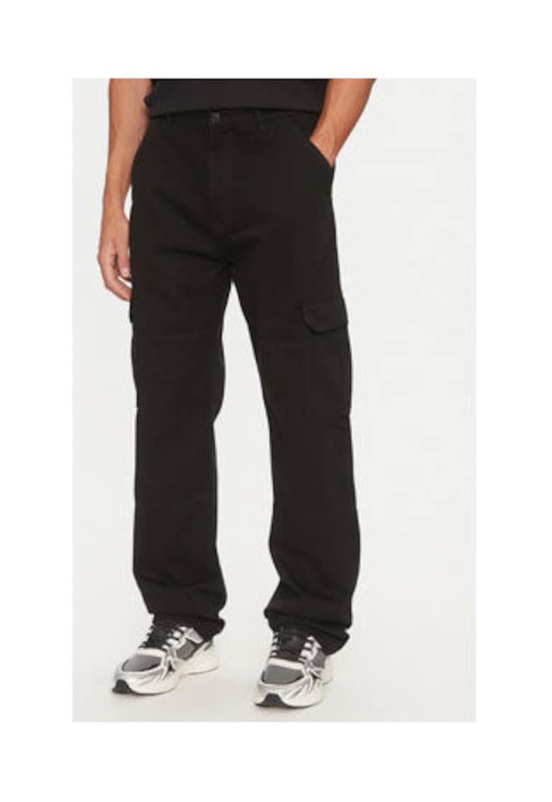 Pantaloni cargo