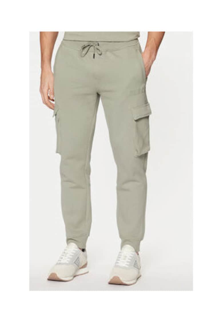 Pantaloni de trening cargo din amestec de bumbac