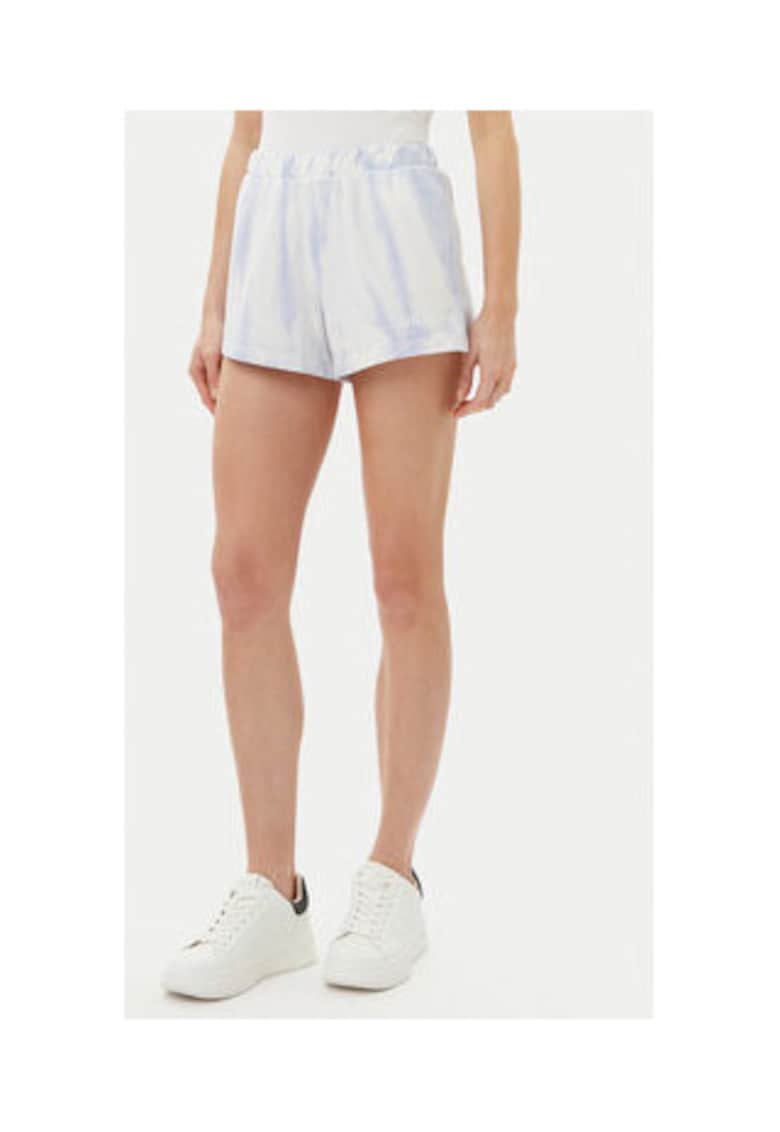 Pantaloni scurti cu buzunare oblice