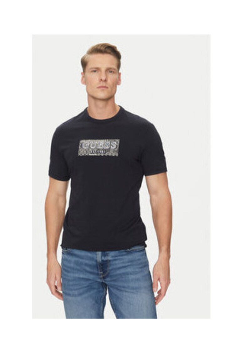 Tricou slim fit