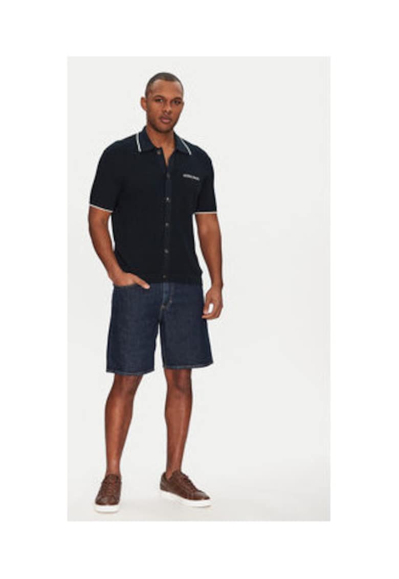Tricou polo cu inchidere cu nasturi