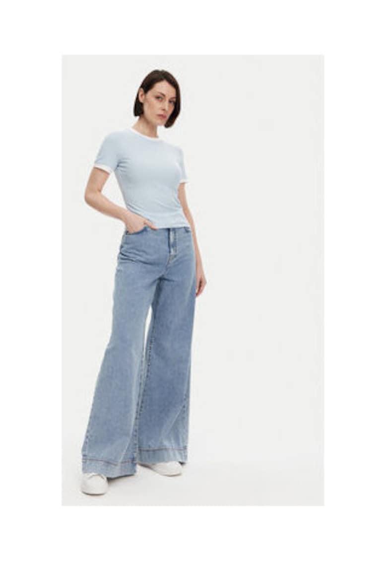 Guess Tricou crop din amestec de modal