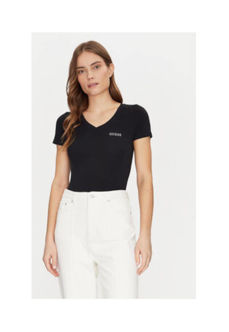 Tricou din amestec de modal cu decolteu la baza gatului