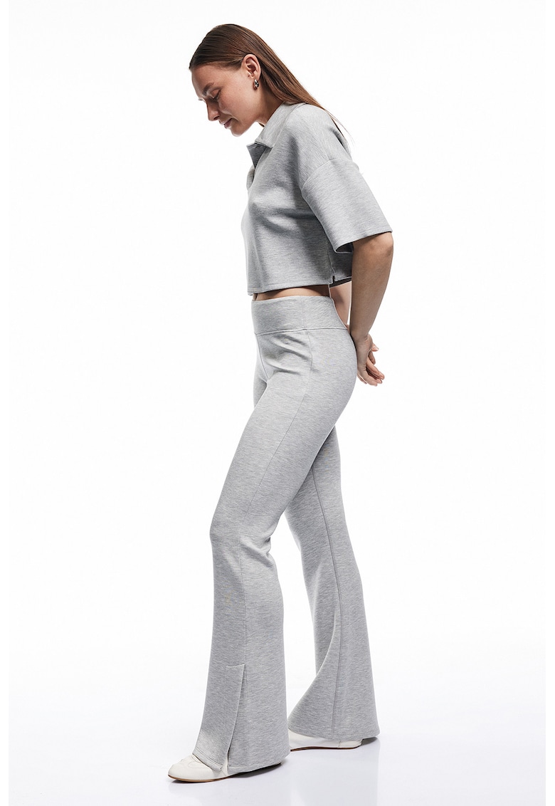 Colanti evazati cu slituri laterale