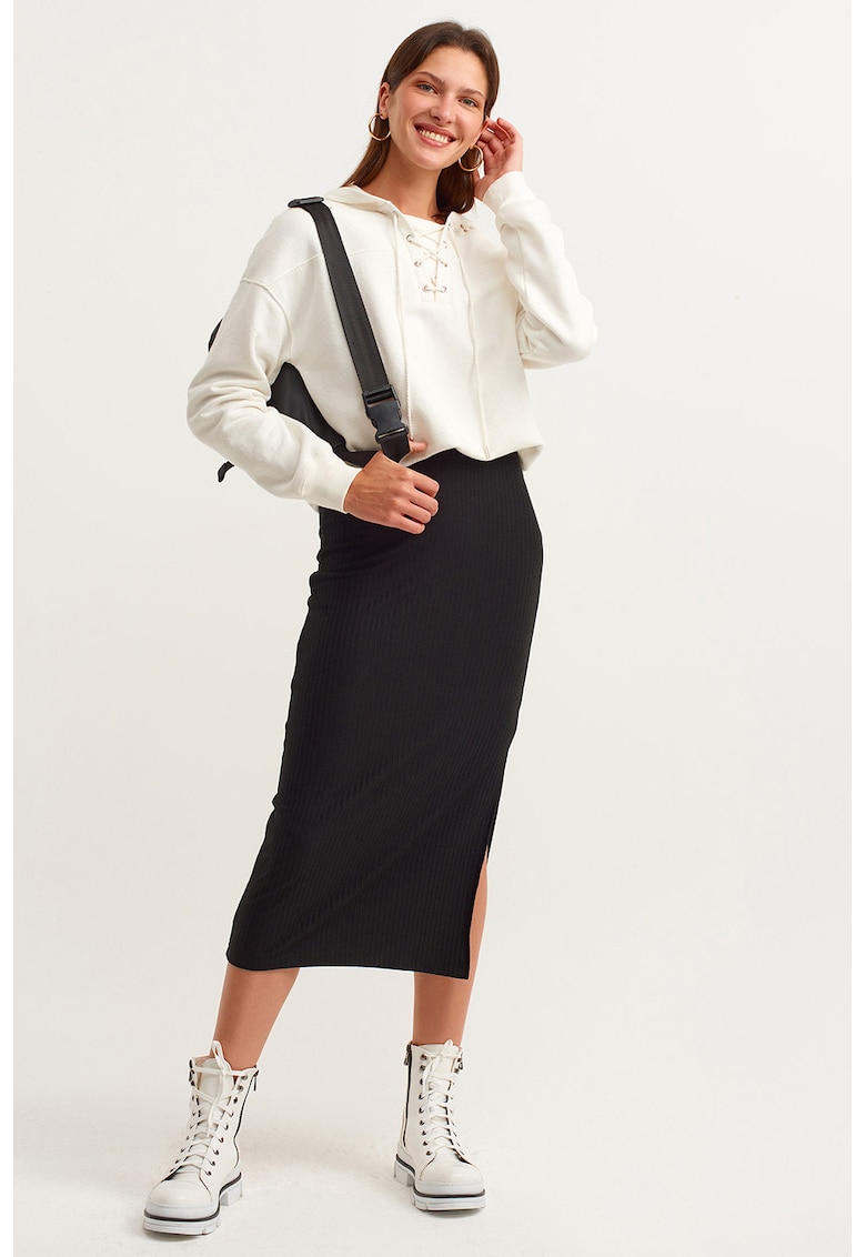 Fusta striata cu slit lateral