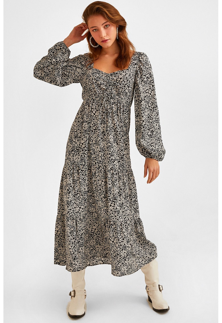 Rochie cu imprimeu floral si decolteu patrat