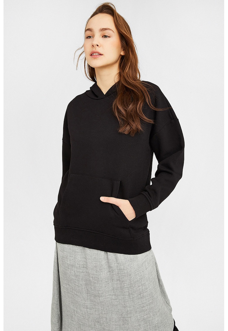 Hanorac cu maneci lungi si model uni