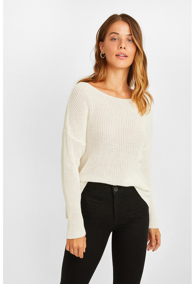 Pulover cu decolteu barcuta