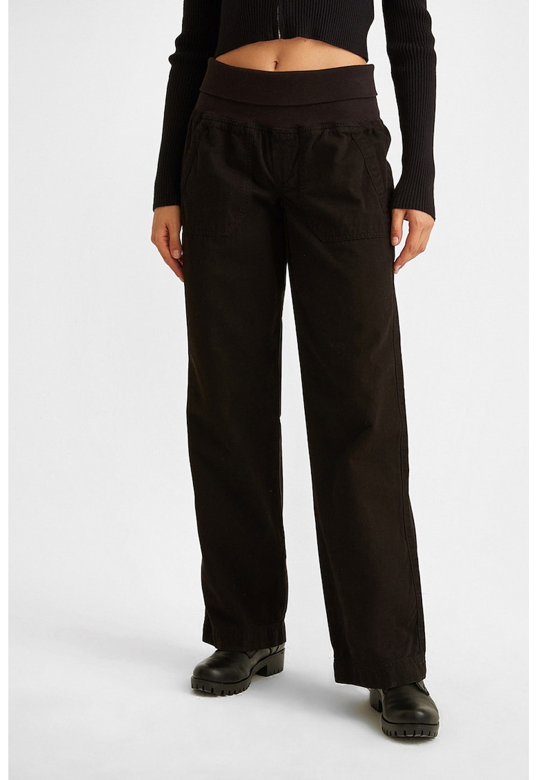 Pantaloni din bumbac cu croiala dreapta