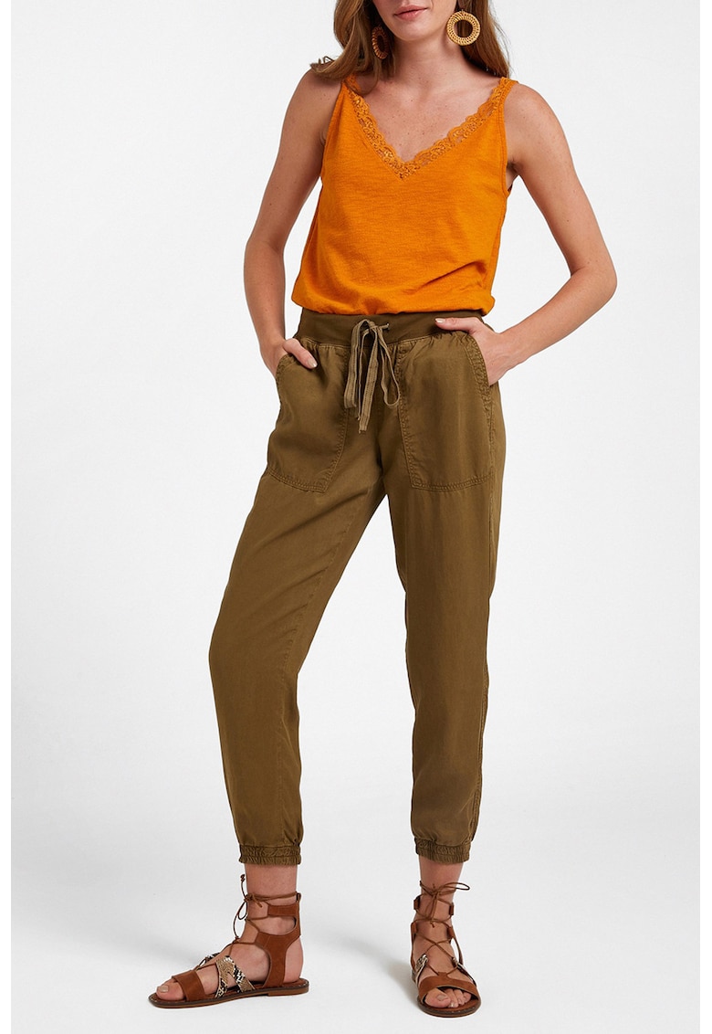 Pantaloni din lyocell cu snur de ajustare si buzunare supradimensionate