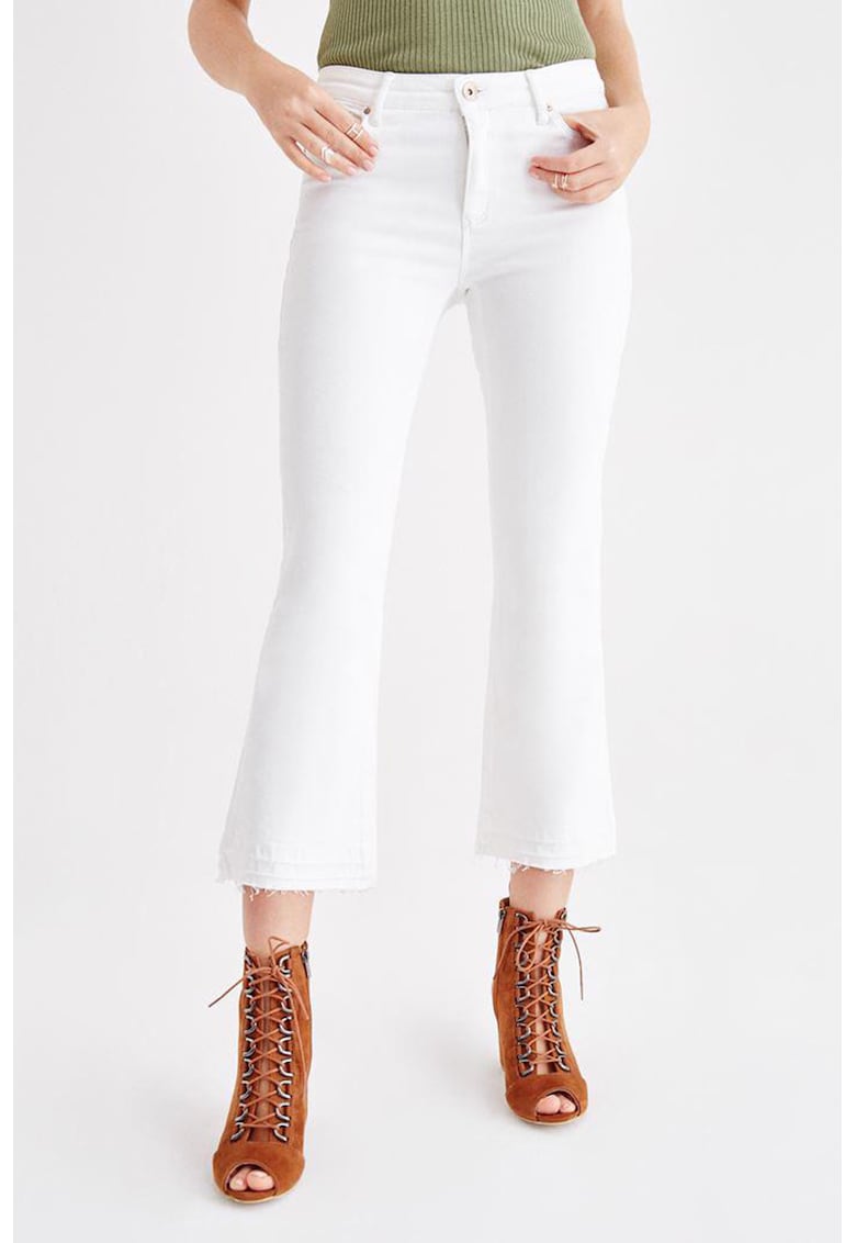 Blug cu croiala kick-flared