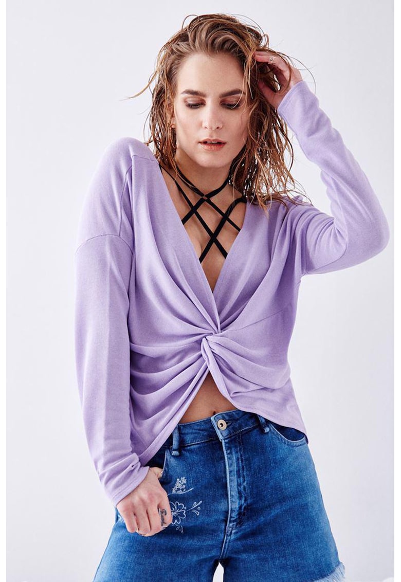 Pulover cu detaliu drapat