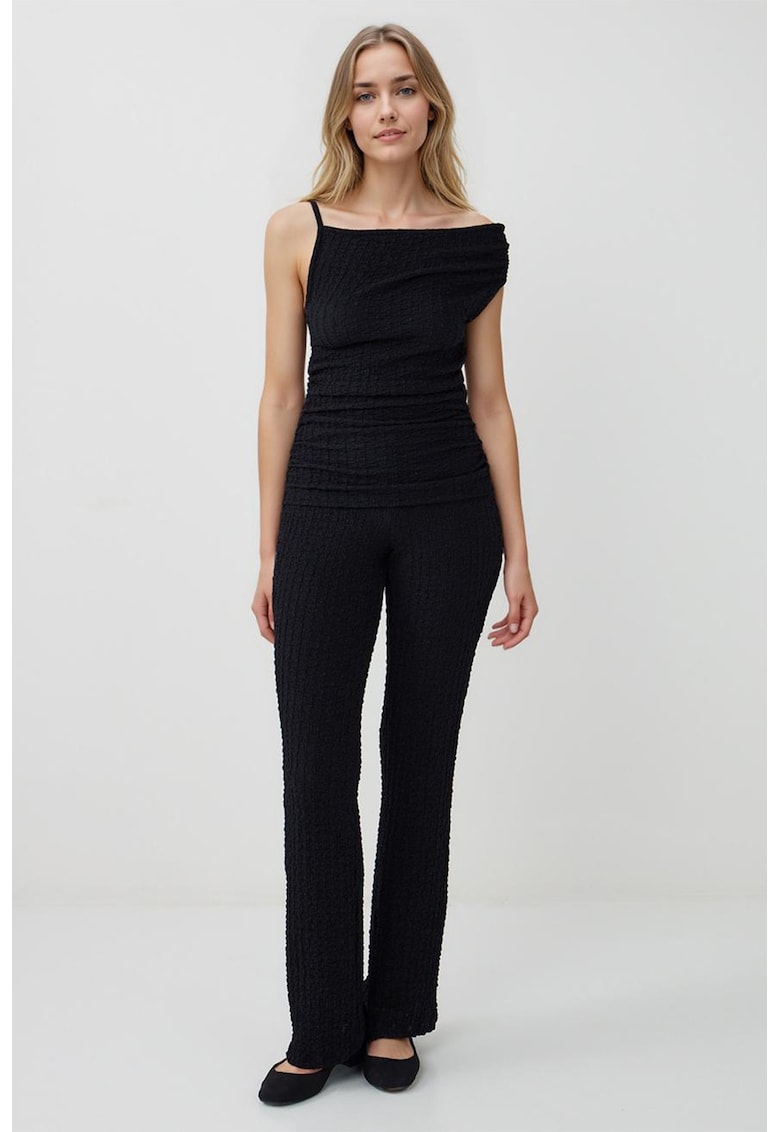 Pantaloni drepti texturati