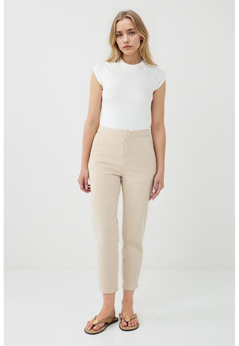 Pantaloni conici cu talie inalta