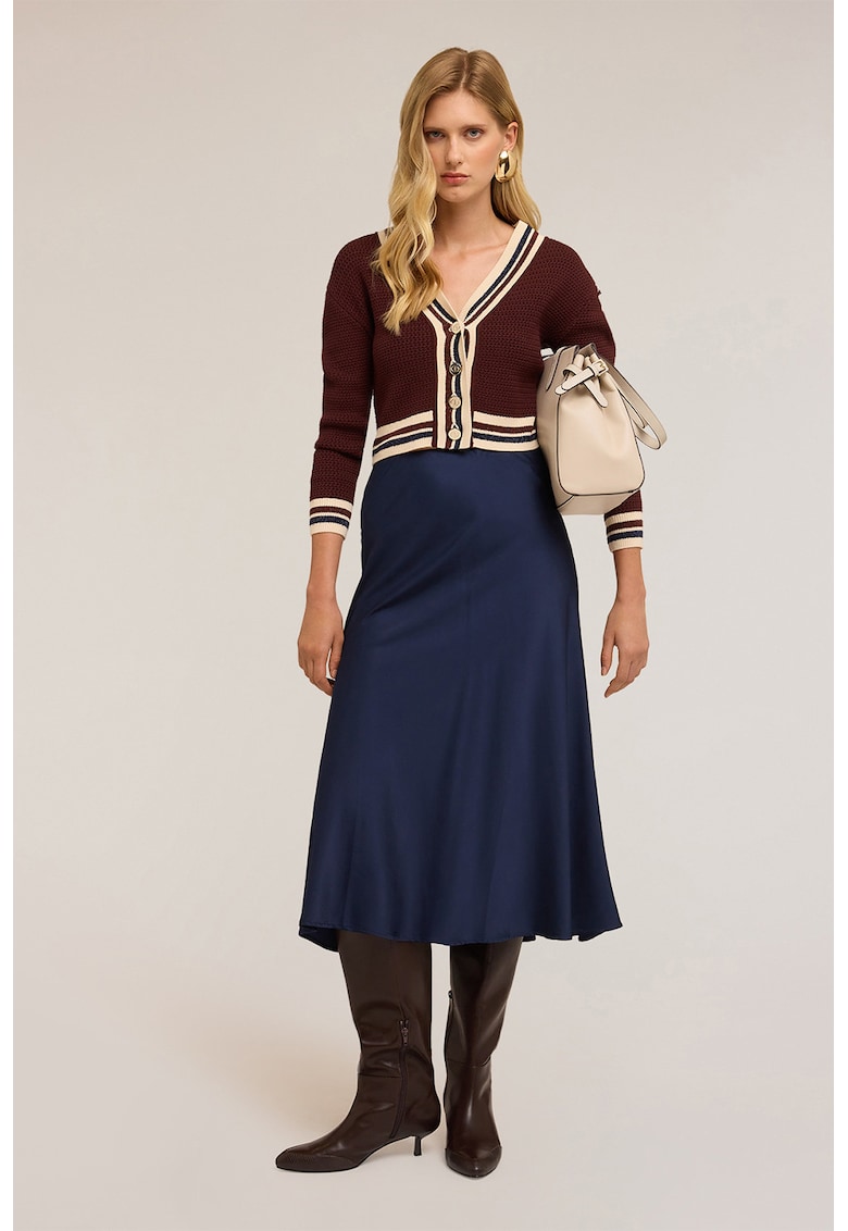 Cardigan crop cu decolteu in V