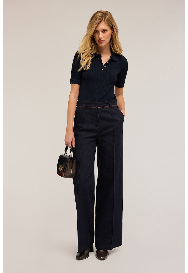 Tricou polo slim fit cu terminatii valurite