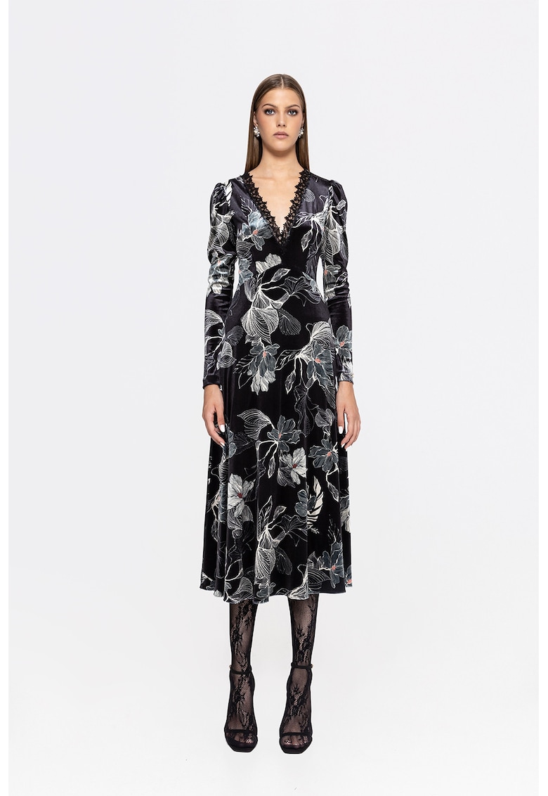 Rochie cu decolteu in V - croiala in A si imprimeu