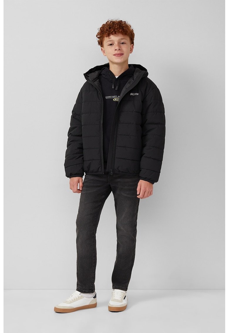 Jacheta matlasata cu fermoar si gluga