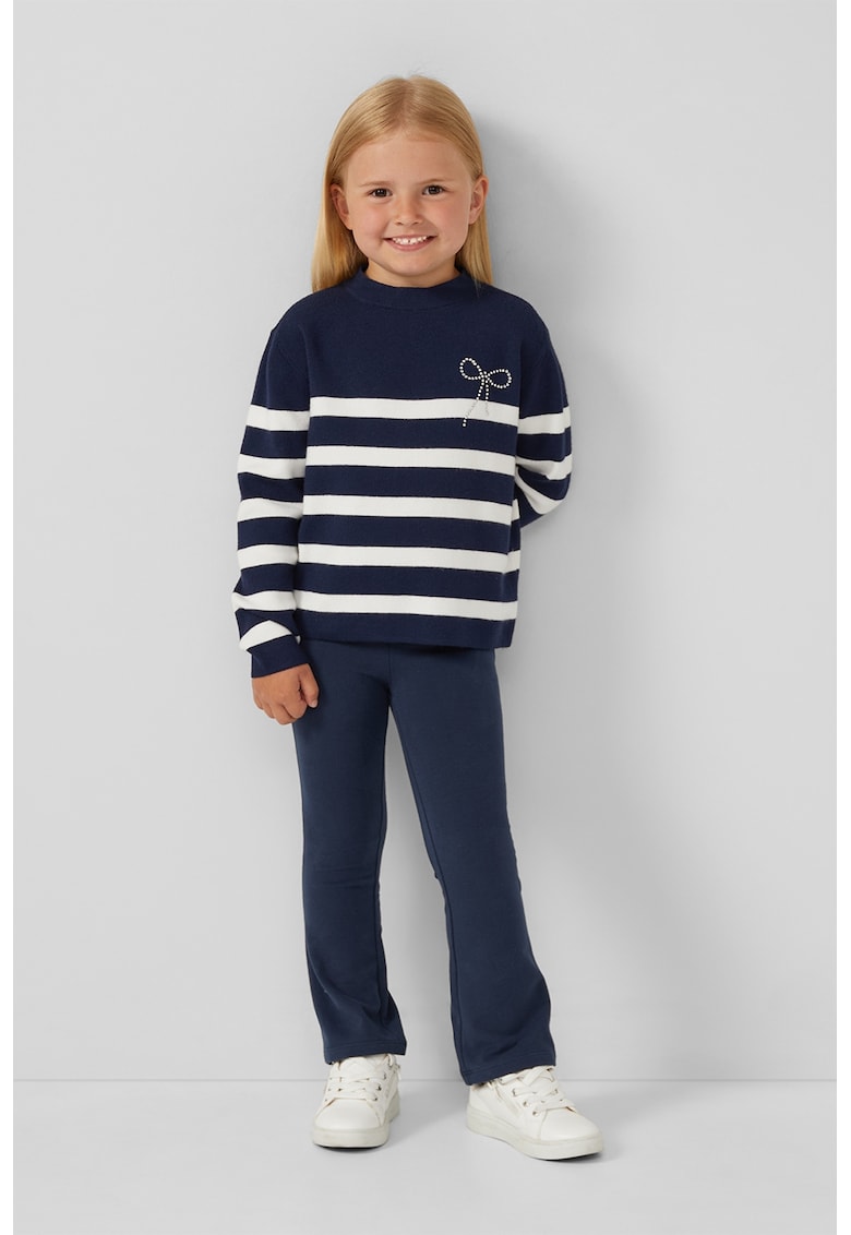 Pantaloni evazati cu talie elastica